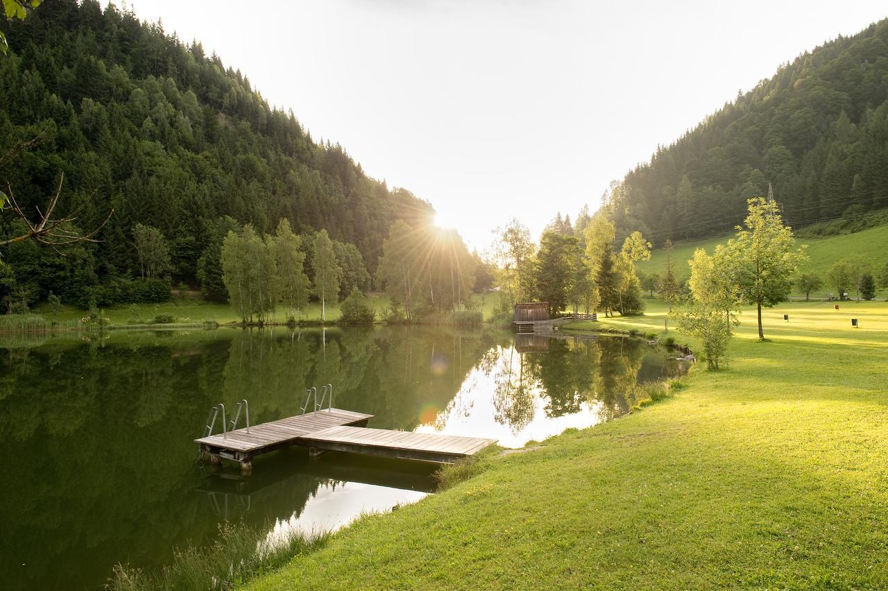 Hotel Seeblick Goldegg Exteriör bild
