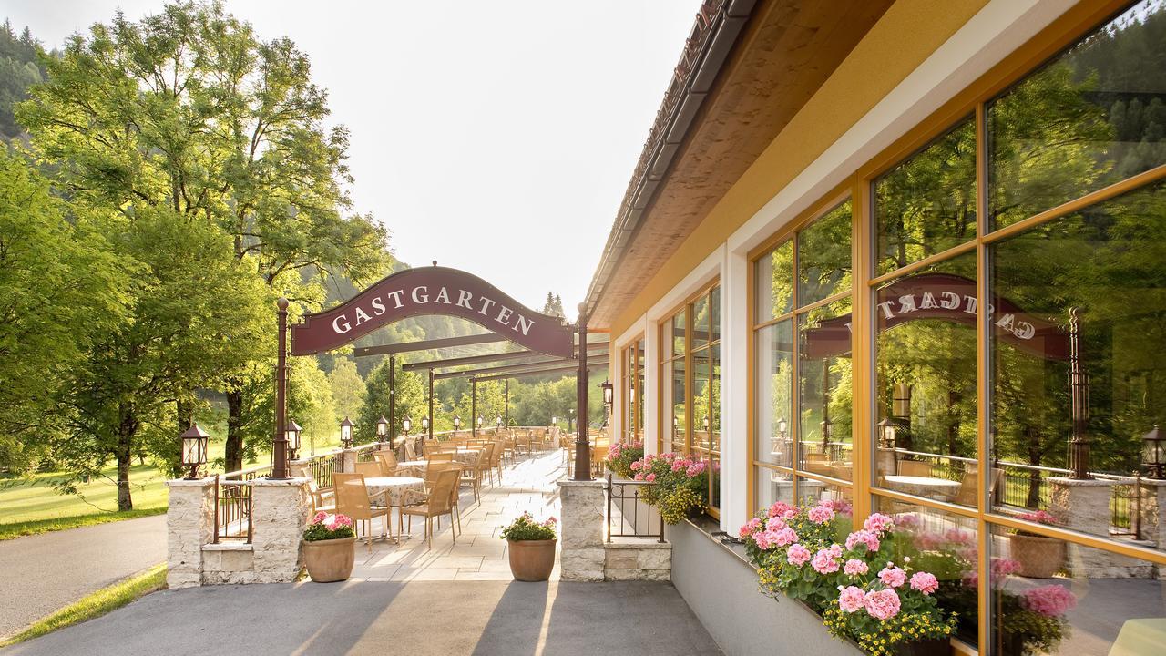 Hotel Seeblick Goldegg Exteriör bild